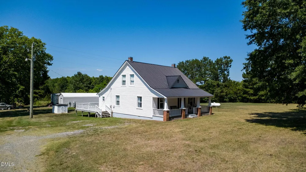 1509 Oak Hill Road Oxford, NC 27565