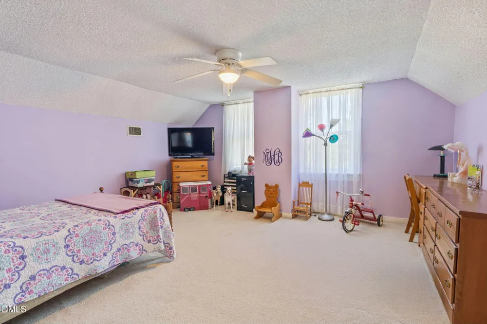 1509 Oak Hill Road Oxford, NC 27565
