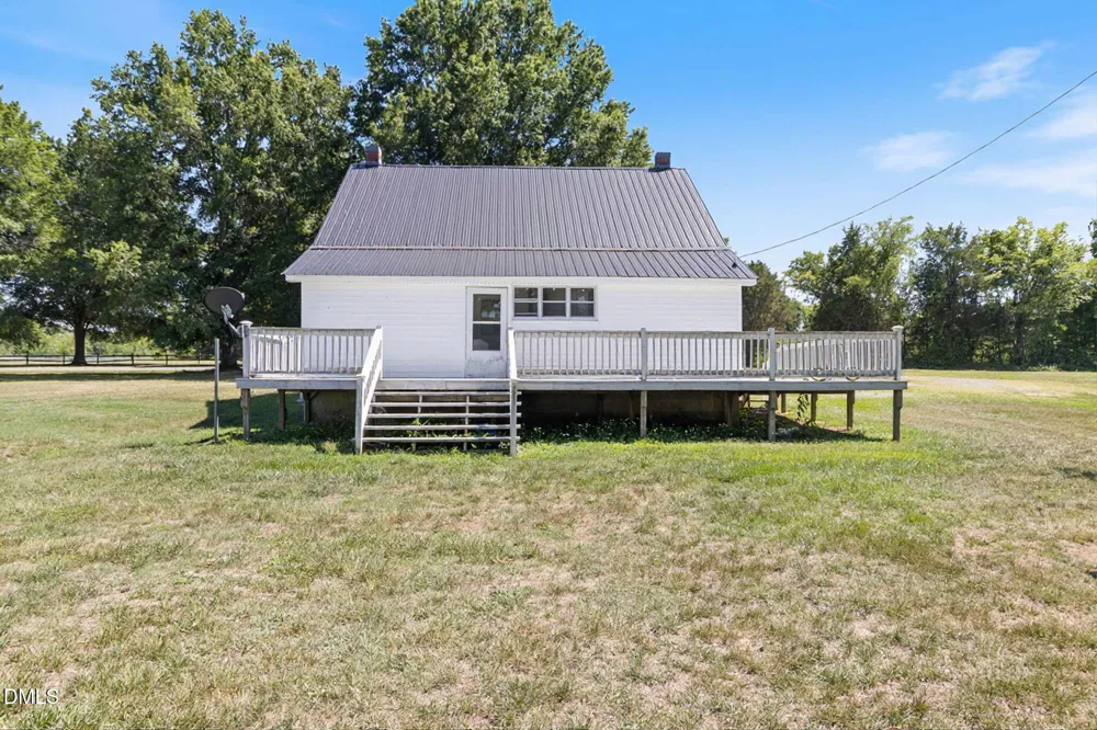 1509 Oak Hill Road Oxford, NC 27565