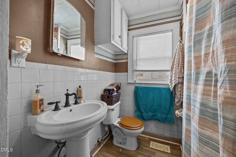 801 Whitsett Avenue Gibsonville, NC 27249