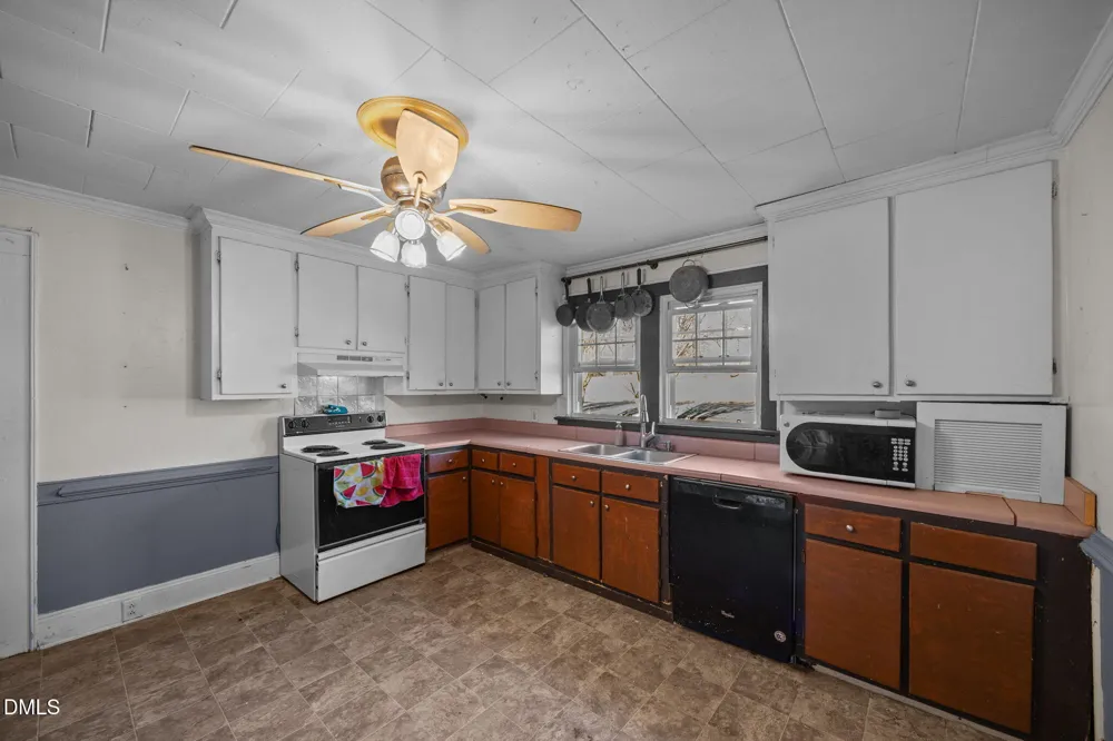 801 Whitsett Avenue Gibsonville, NC 27249