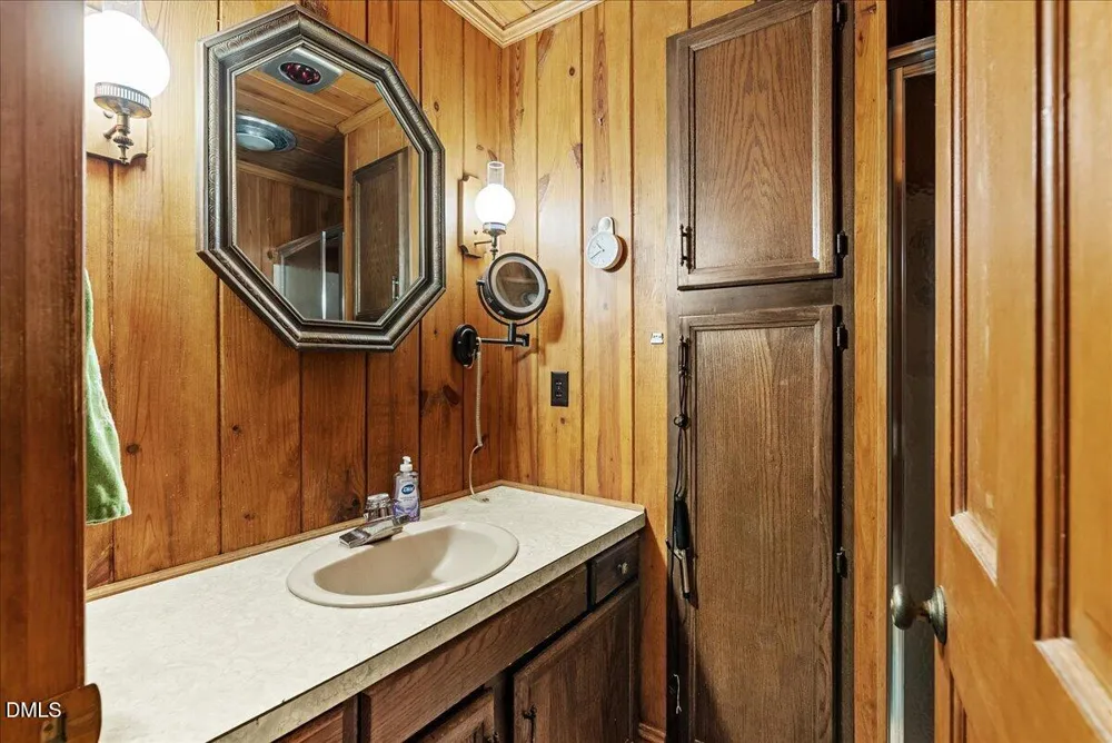 142 Appletree Lane Manson, NC 27553