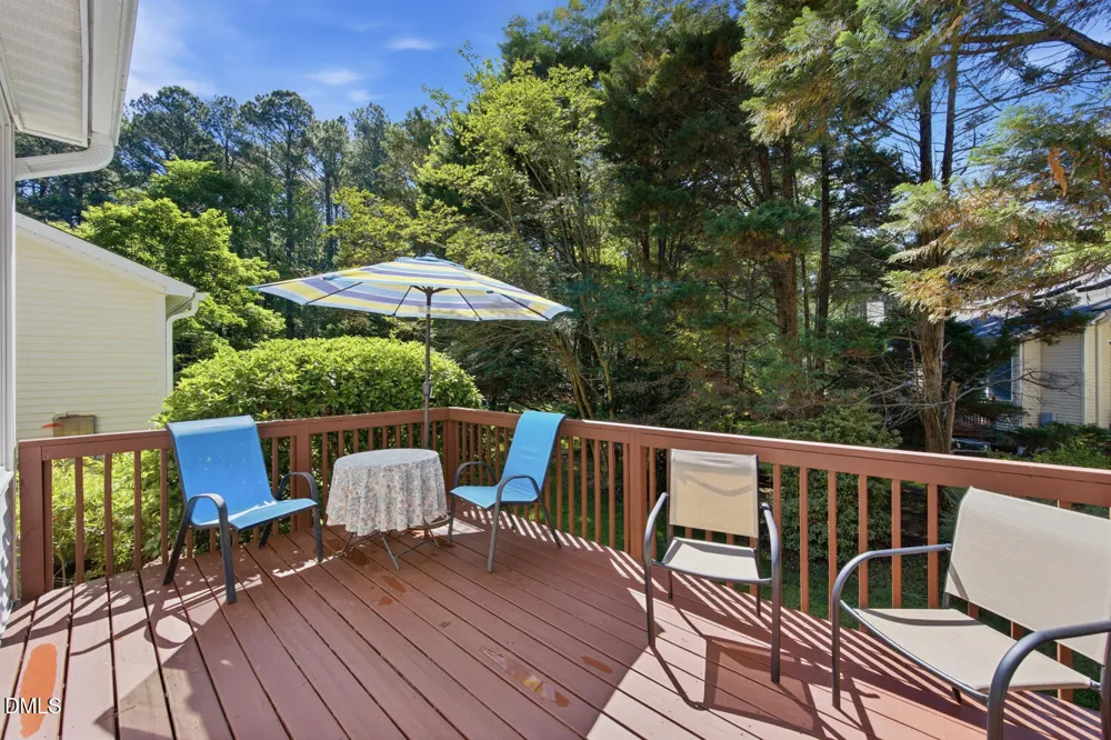 396 Lyndfield Close Pittsboro, NC 27312
