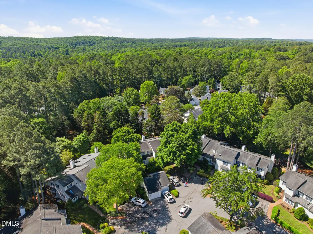 396 Lyndfield Close Pittsboro, NC 27312