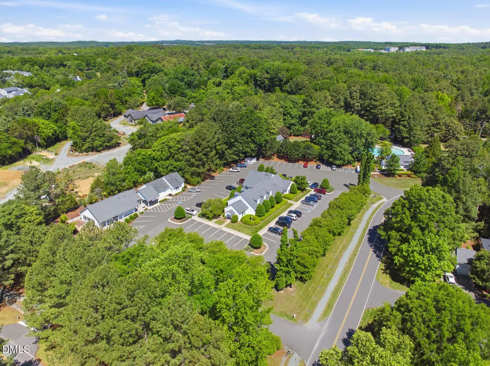 396 Lyndfield Close Pittsboro, NC 27312