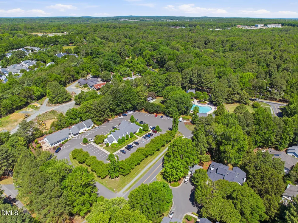 396 Lyndfield Close Pittsboro, NC 27312