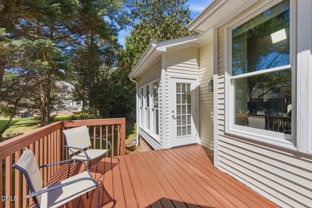 396 Lyndfield Close Pittsboro, NC 27312