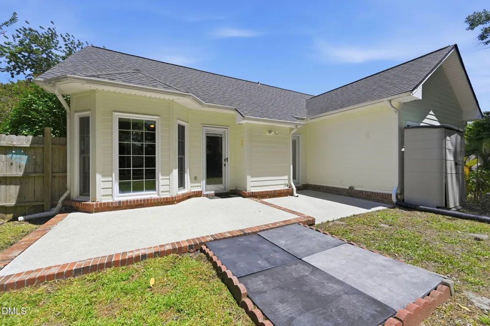 1107 Mill Run Road Sneads Ferry, NC 28460