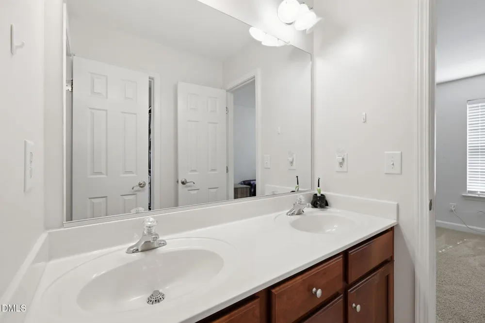 526 Redford Place Drive Rolesville, NC 27571