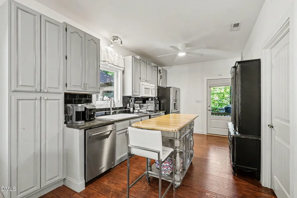 5409 Dobson Road Greensboro, NC 27410