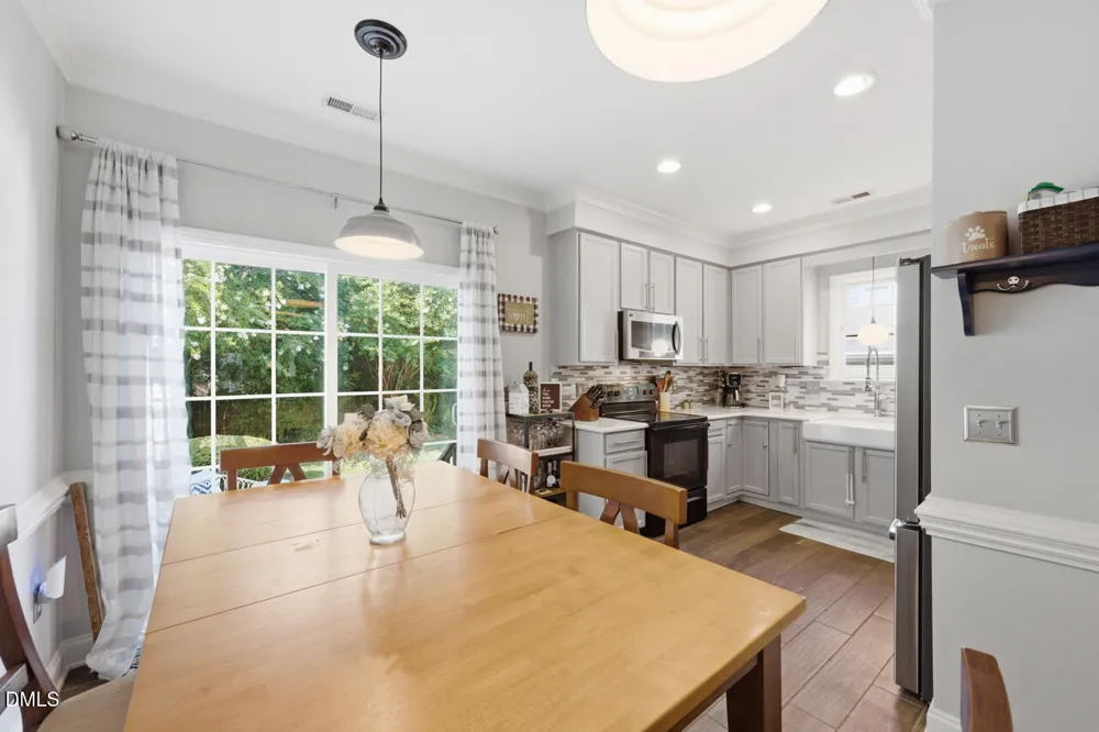 173 Old Grove Lane Apex, NC 27502