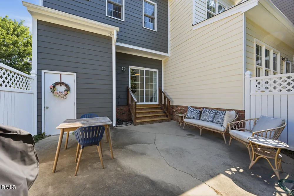 173 Old Grove Lane Apex, NC 27502