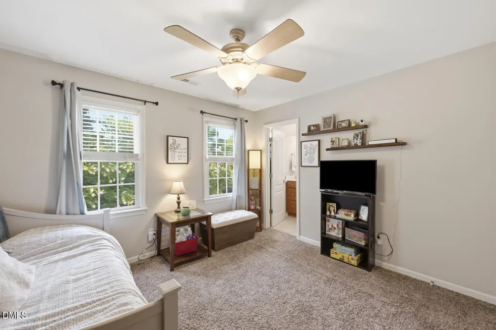 173 Old Grove Lane Apex, NC 27502