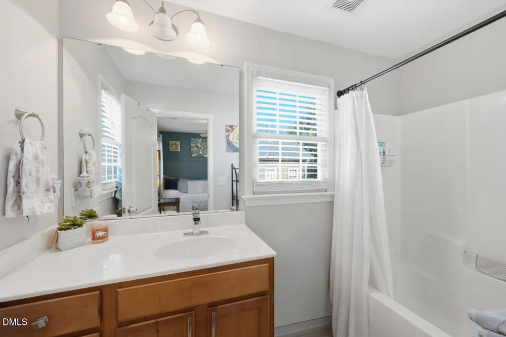 173 Old Grove Lane Apex, NC 27502
