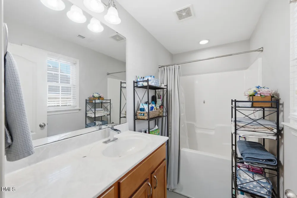 173 Old Grove Lane Apex, NC 27502