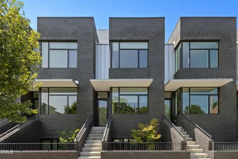 2321 Clark Avenue