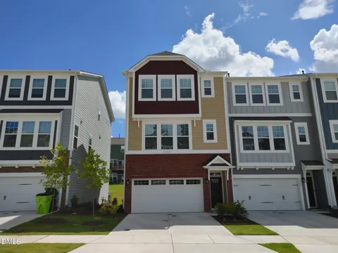 1042 Commack Drive