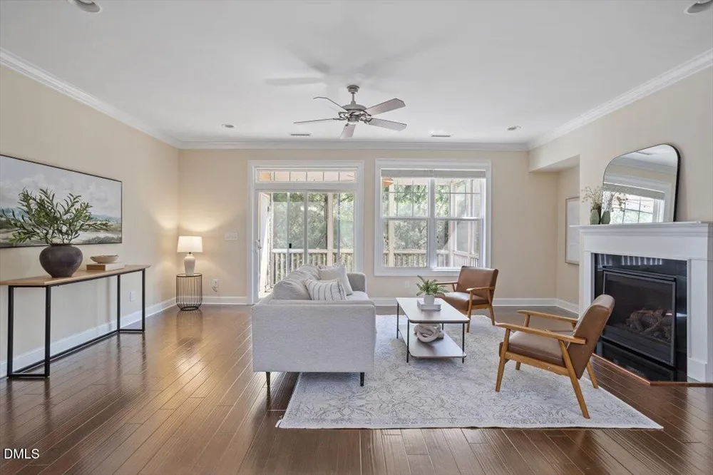 636 Chronicle Drive Cary, NC 27513