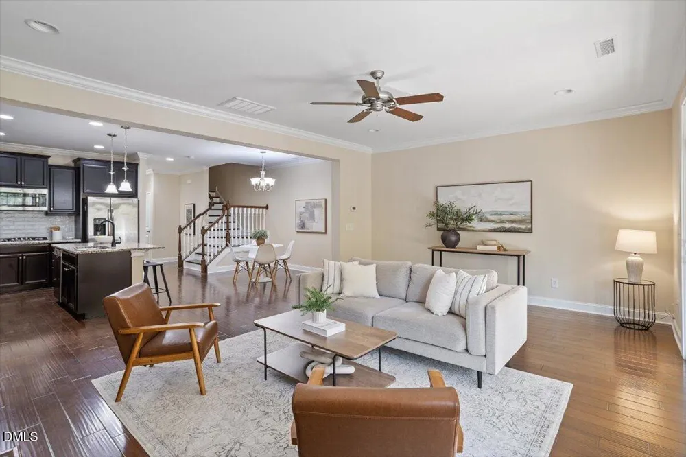 636 Chronicle Drive Cary, NC 27513