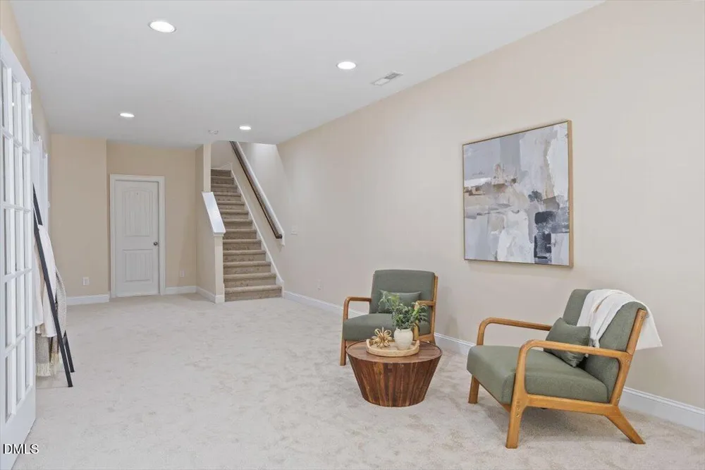 636 Chronicle Drive Cary, NC 27513