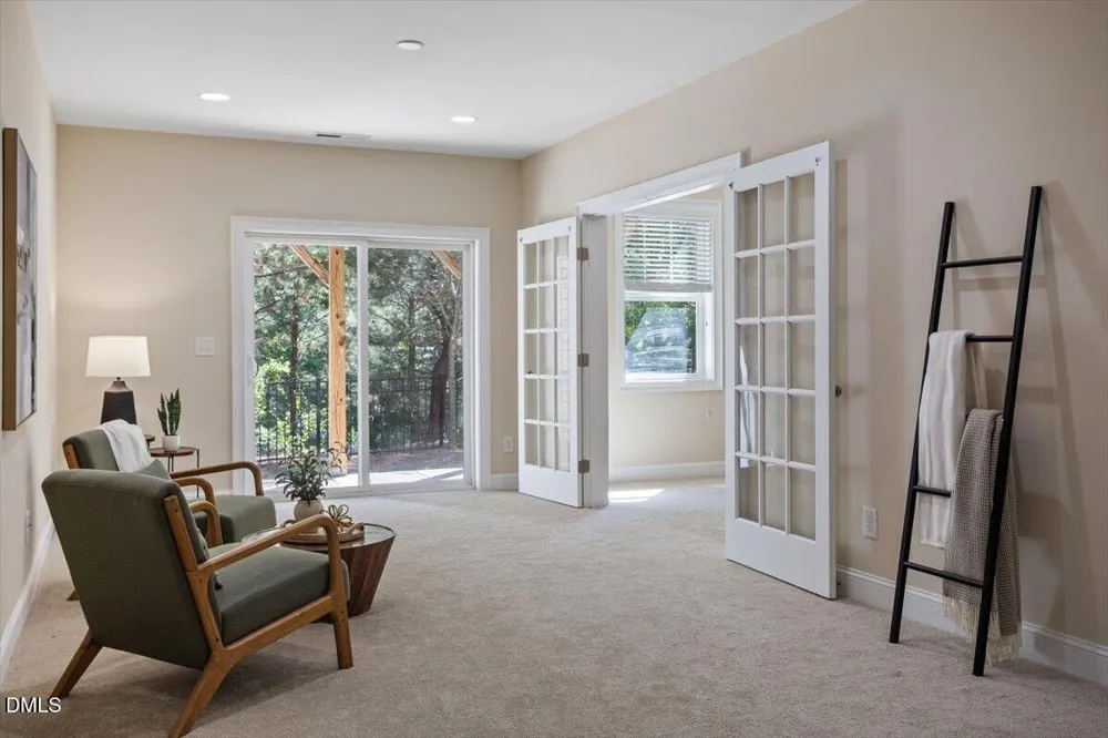 636 Chronicle Drive Cary, NC 27513