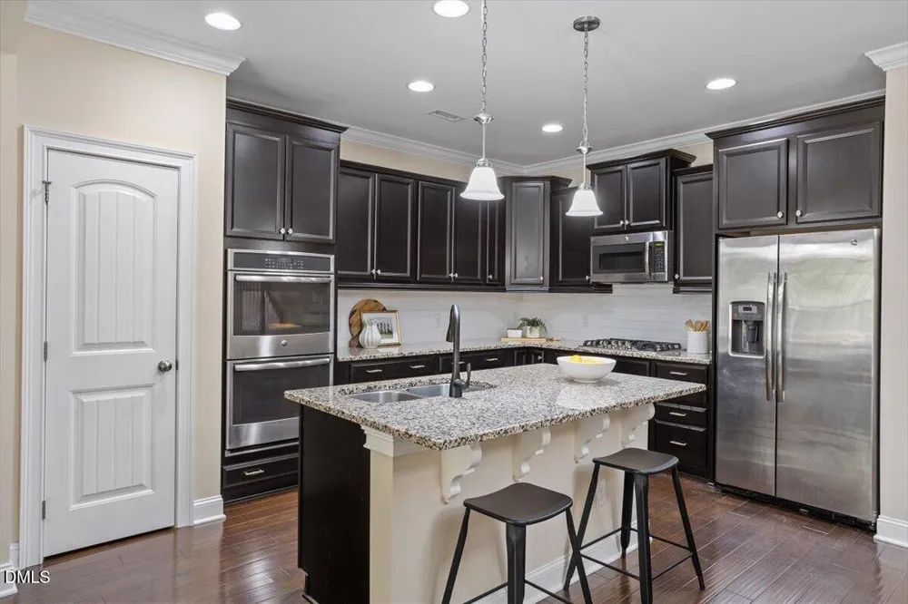 636 Chronicle Drive Cary, NC 27513