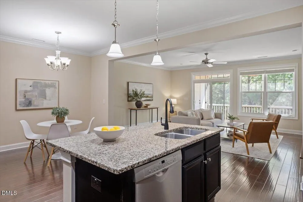 636 Chronicle Drive Cary, NC 27513