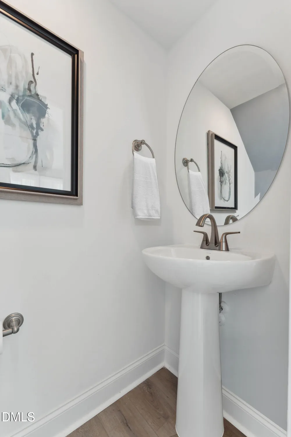 162 White Street #100 Wake Forest, NC 27587