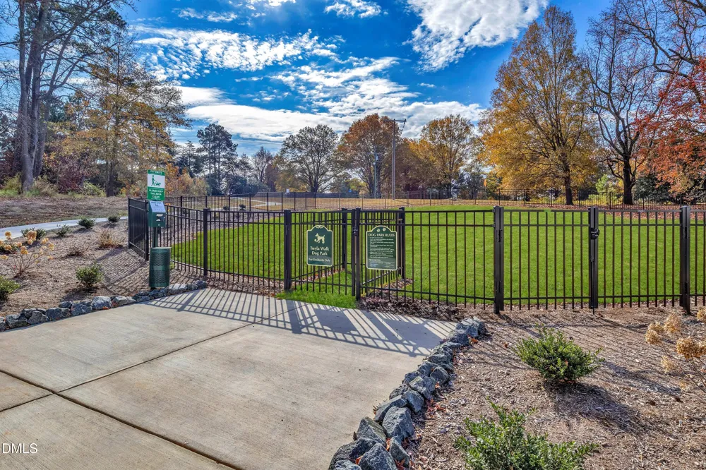 527 Hedrick Rdg Road Cary, NC 27519