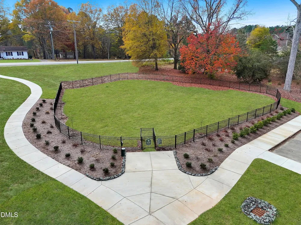 527 Hedrick Rdg Road Cary, NC 27519