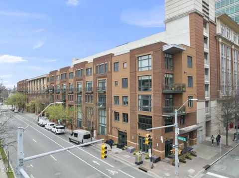 444 S Blount Street #325