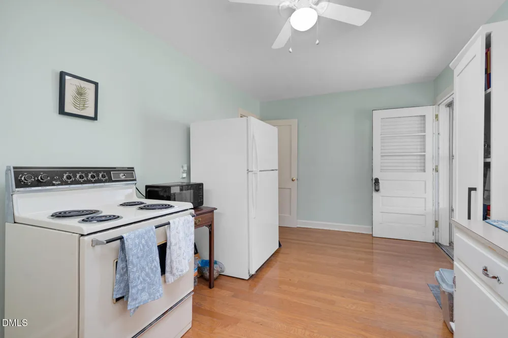384 Snow Hill Street Ayden, NC 28513