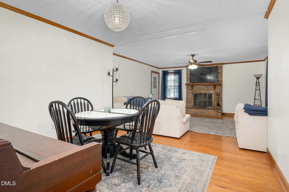384 Snow Hill Street Ayden, NC 28513
