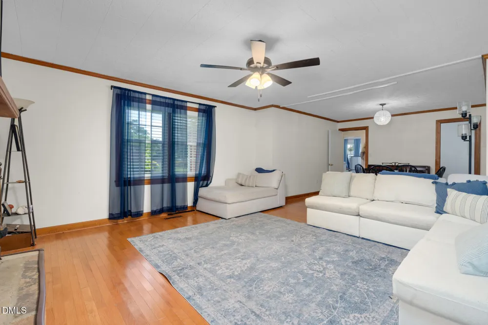 384 Snow Hill Street Ayden, NC 28513