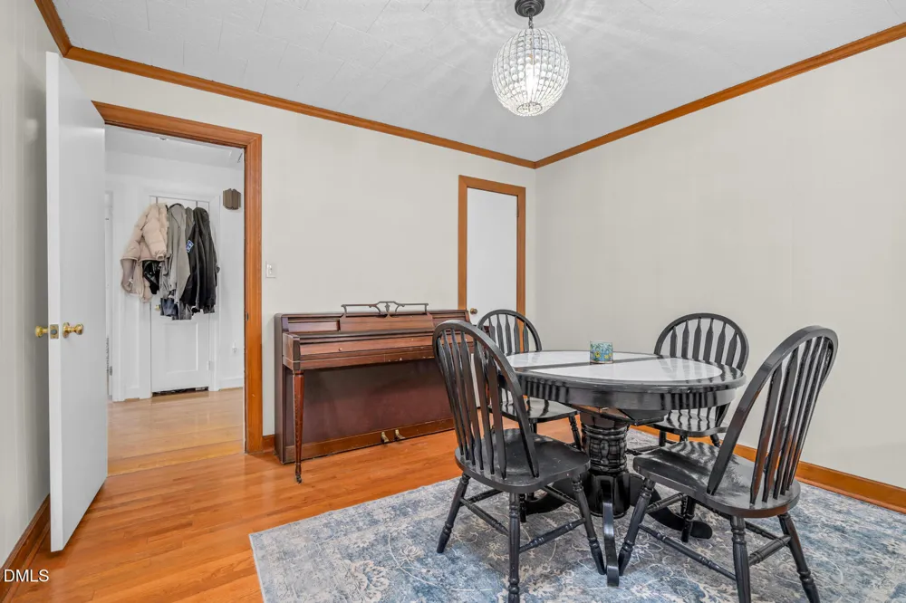 384 Snow Hill Street Ayden, NC 28513