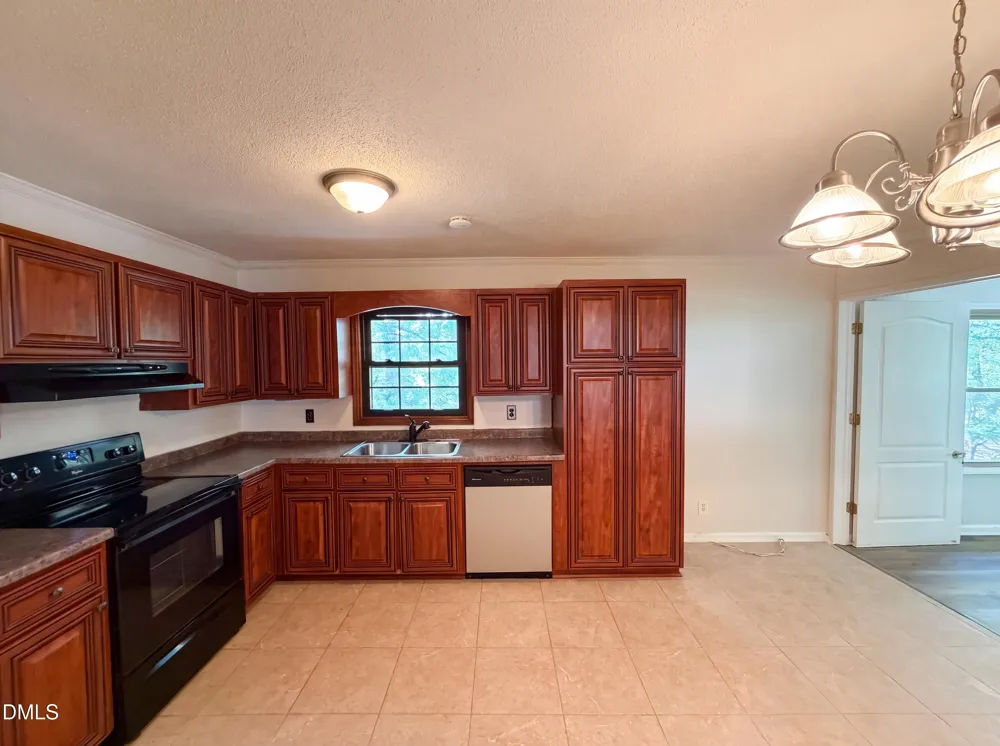 2560 Mangum Avenue Creedmoor, NC 27522