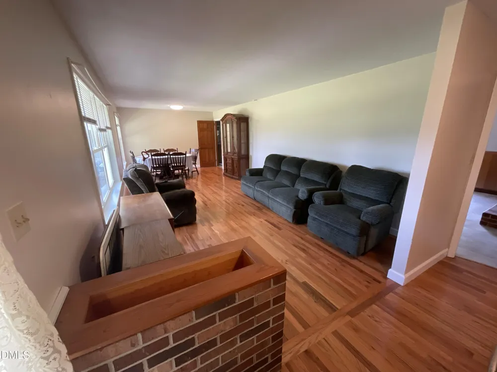 2956 Nc-18 Sparta, NC 28675