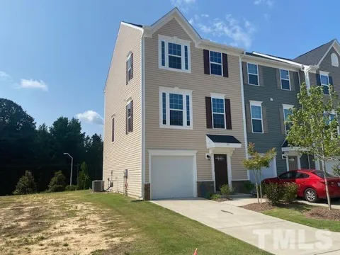 511 Autumn Cure Court