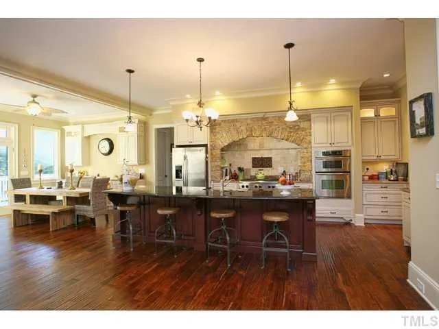 64 Mountain Laurel Chapel Hill, NC 27517