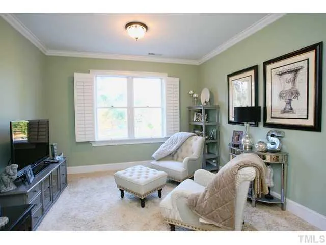 64 Mountain Laurel Chapel Hill, NC 27517