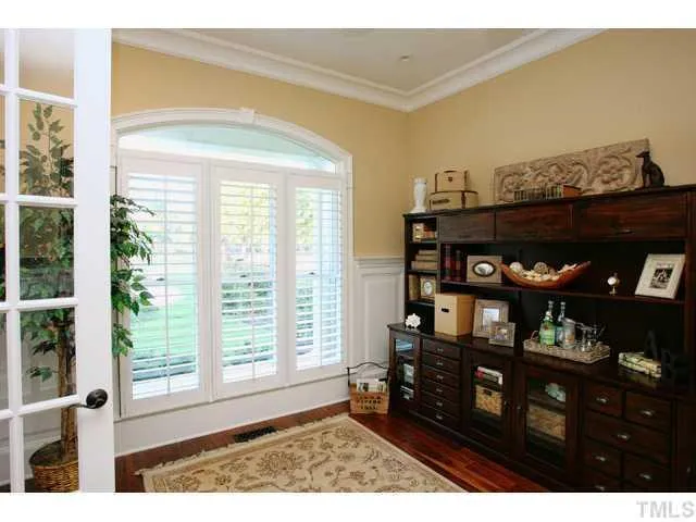 64 Mountain Laurel Chapel Hill, NC 27517
