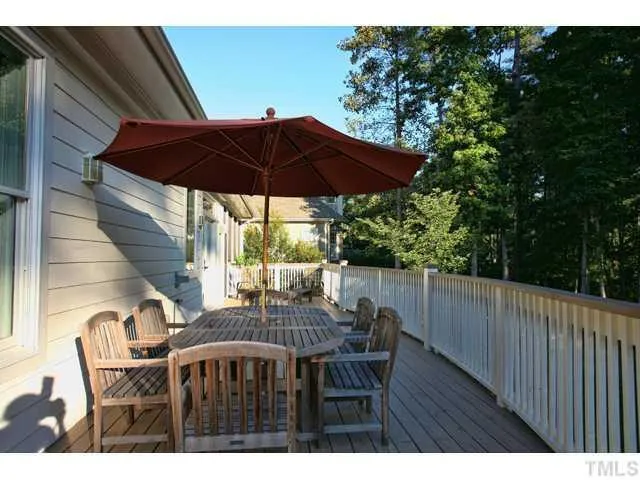 64 Mountain Laurel Chapel Hill, NC 27517