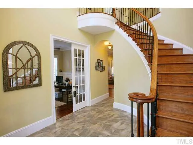 64 Mountain Laurel Chapel Hill, NC 27517