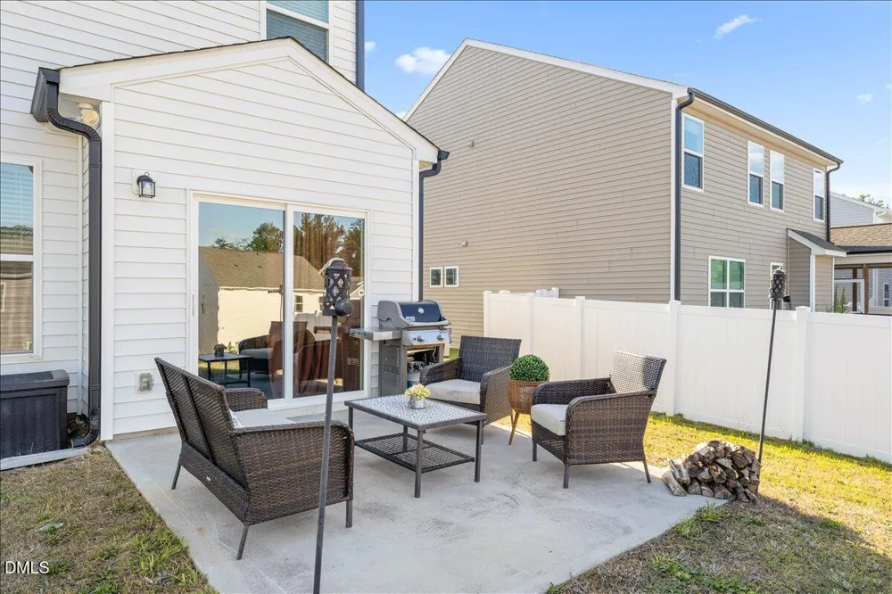 118 Franklin Farm Lane Benson, NC 27504