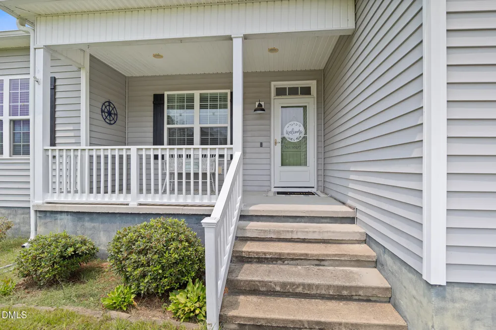 10417 Carsons Creek Drive Zebulon, NC 27597