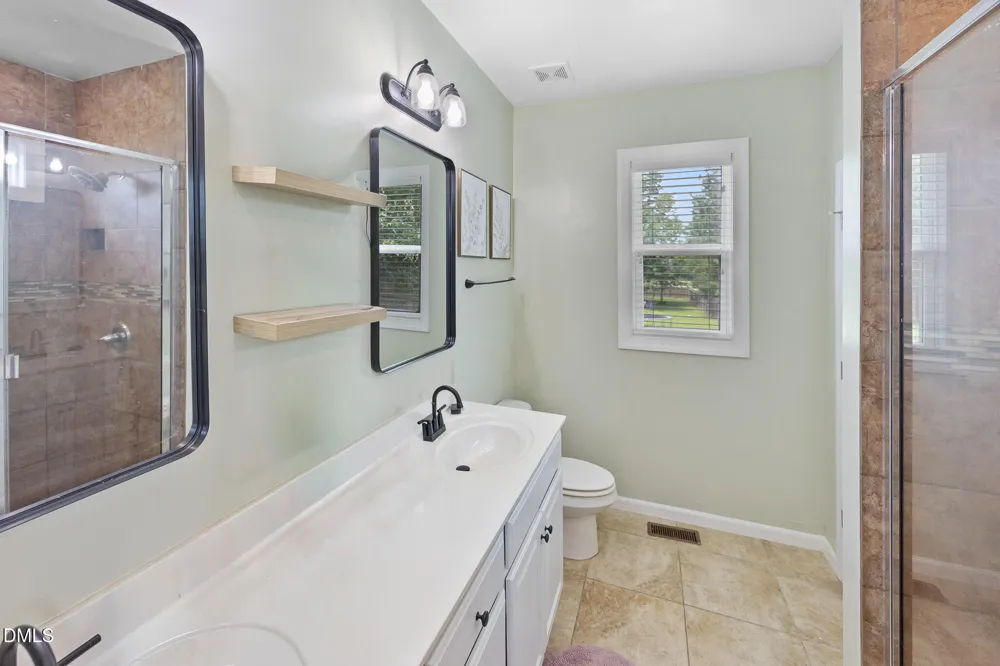 10417 Carsons Creek Drive Zebulon, NC 27597