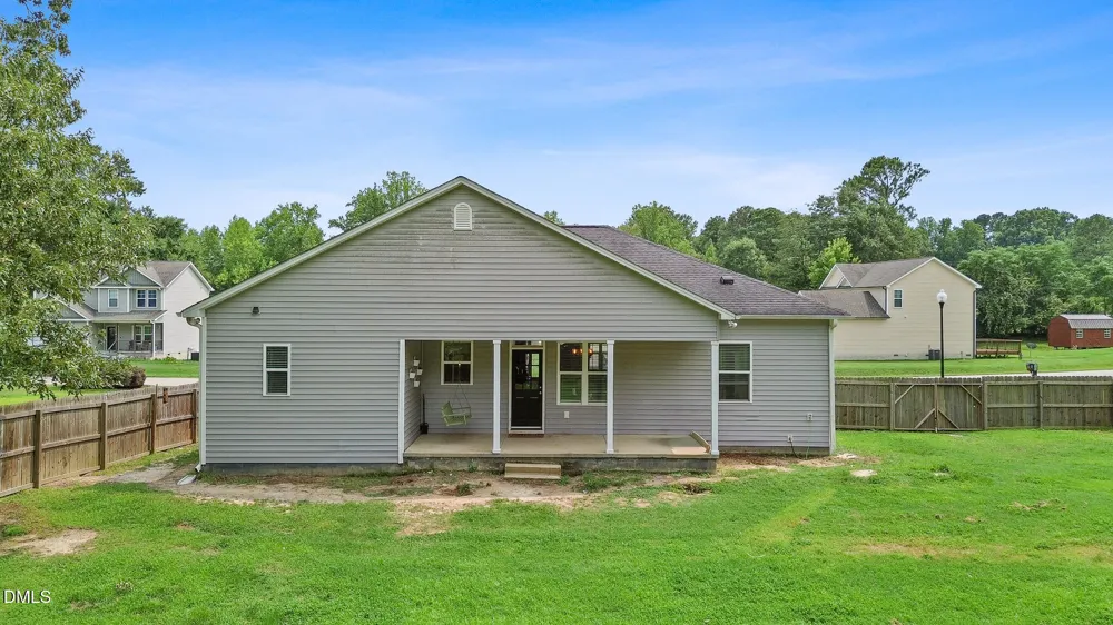 10417 Carsons Creek Drive Zebulon, NC 27597