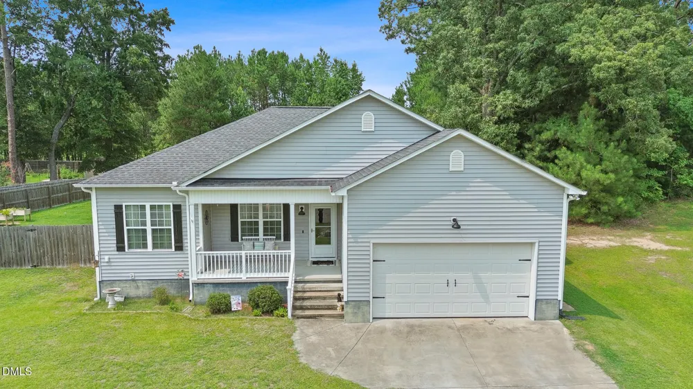 10417 Carsons Creek Drive Zebulon, NC 27597