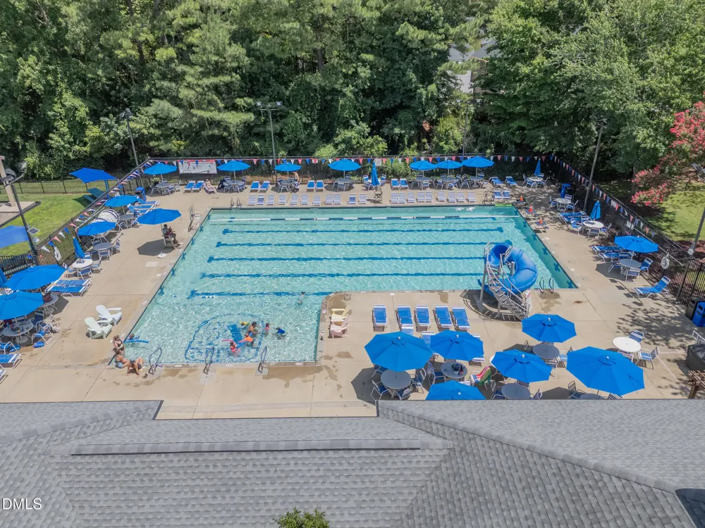 329 Commons Drive Holly Springs, NC 27540