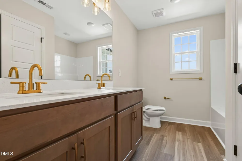 1149 Hedgewood Drive Hope Mills, NC 28348